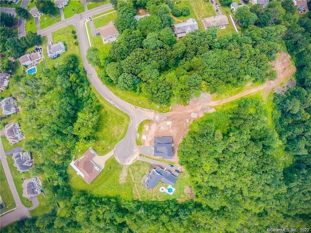 76 Luca Lane Wethersfield, CT 06109 - Photo 3 of 6