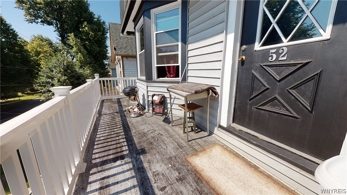 52 Locust Street Buffalo, NY 14204 - Photo 4 of 46