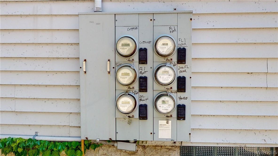 52 Locust Street Buffalo, NY 14204 - Photo 7 of 46