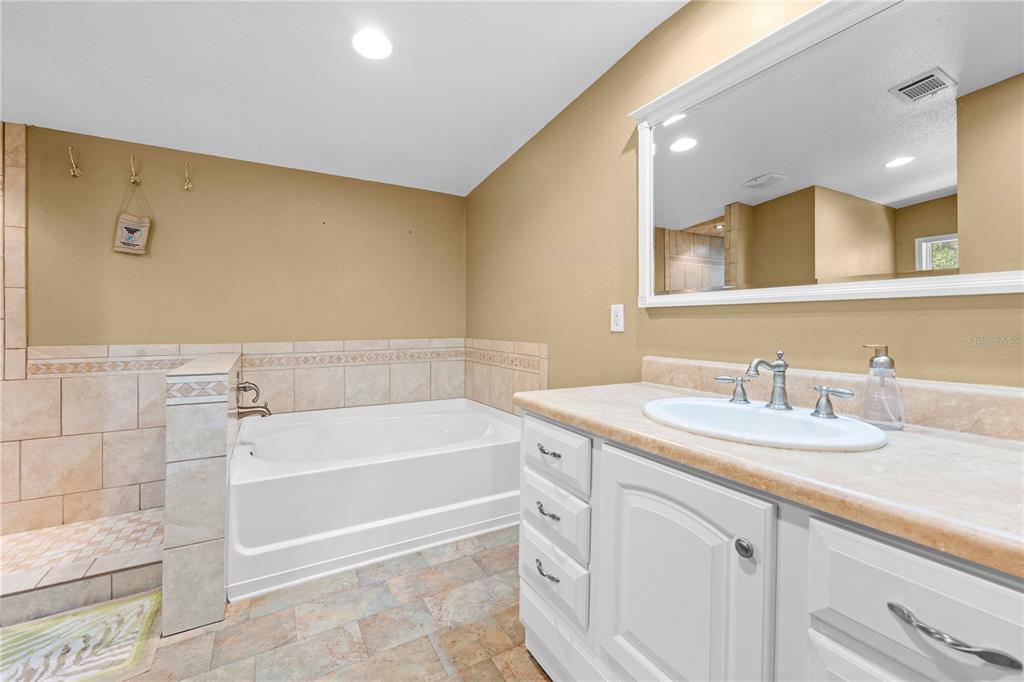 27137 Lambeth Road Brooksville, FL 34602 - Photo 26 of 67