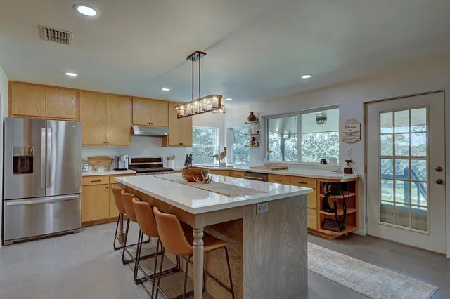 $1,350,000 | 419 Yellowstone Lane, Hunt, TX 78024