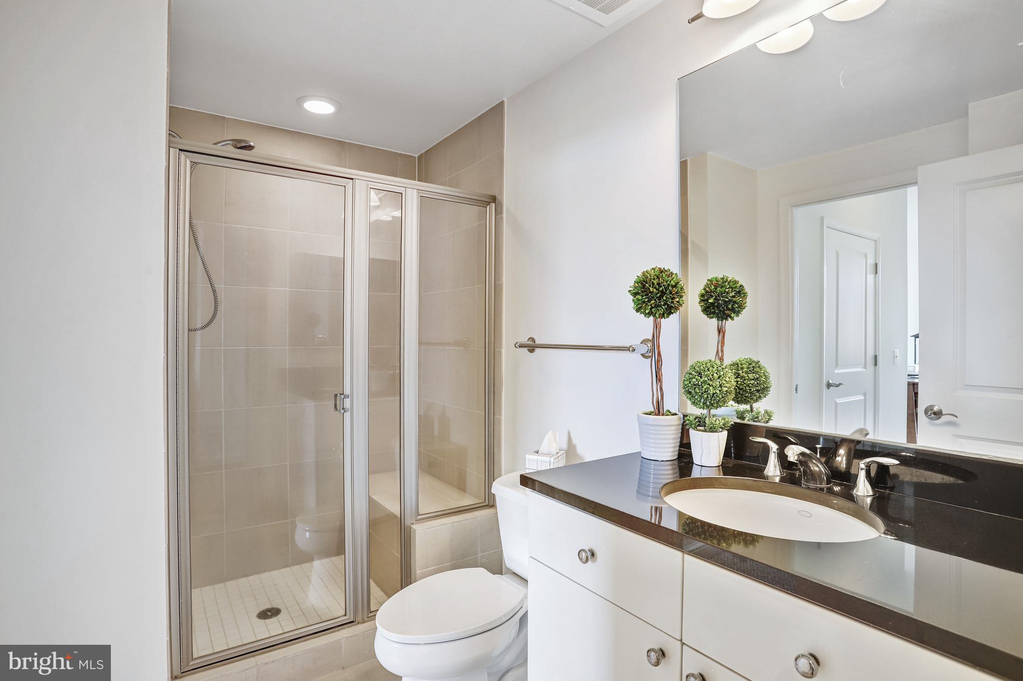 11990 Market Street, Unit 814 Reston, VA 20190 - Photo 26 of 76 Gallery Image 26