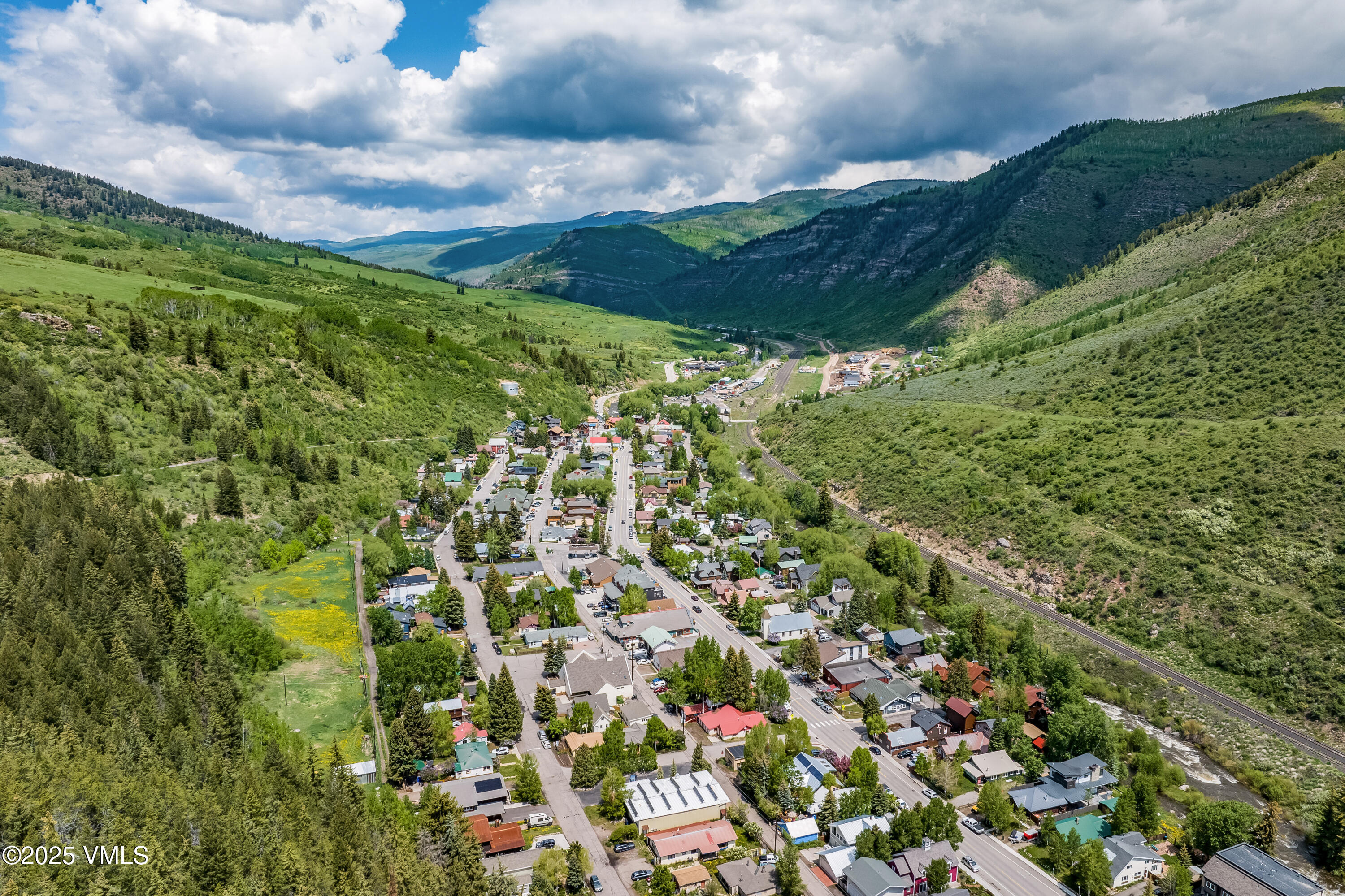 473 Pine Street Minturn, CO 81645 - Photo 24 of 26 a view of a city