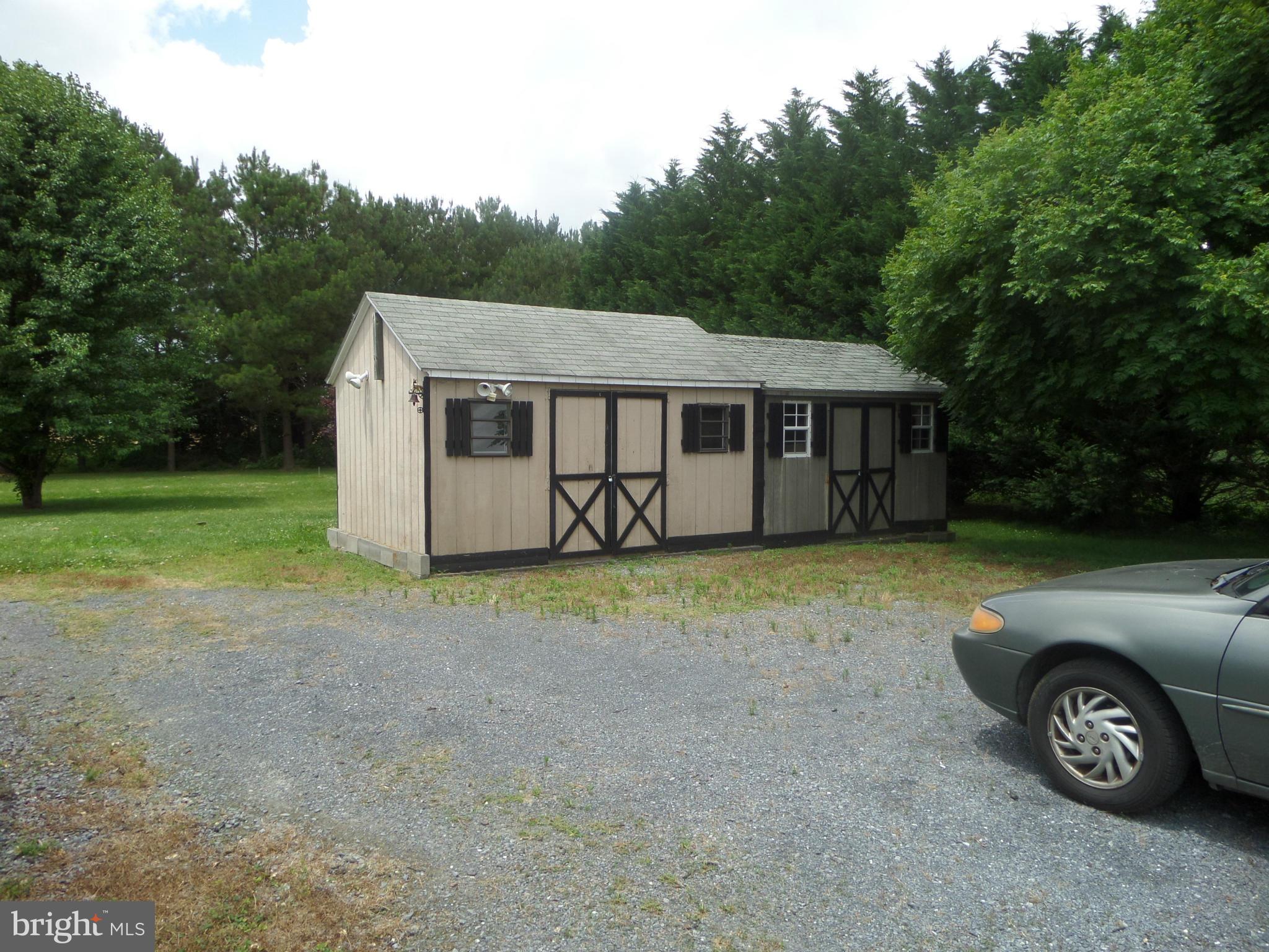 6540 Cabin Ridge Road Hurlock, MD 21643 - Photo 4 of 14 Exterior (General)
