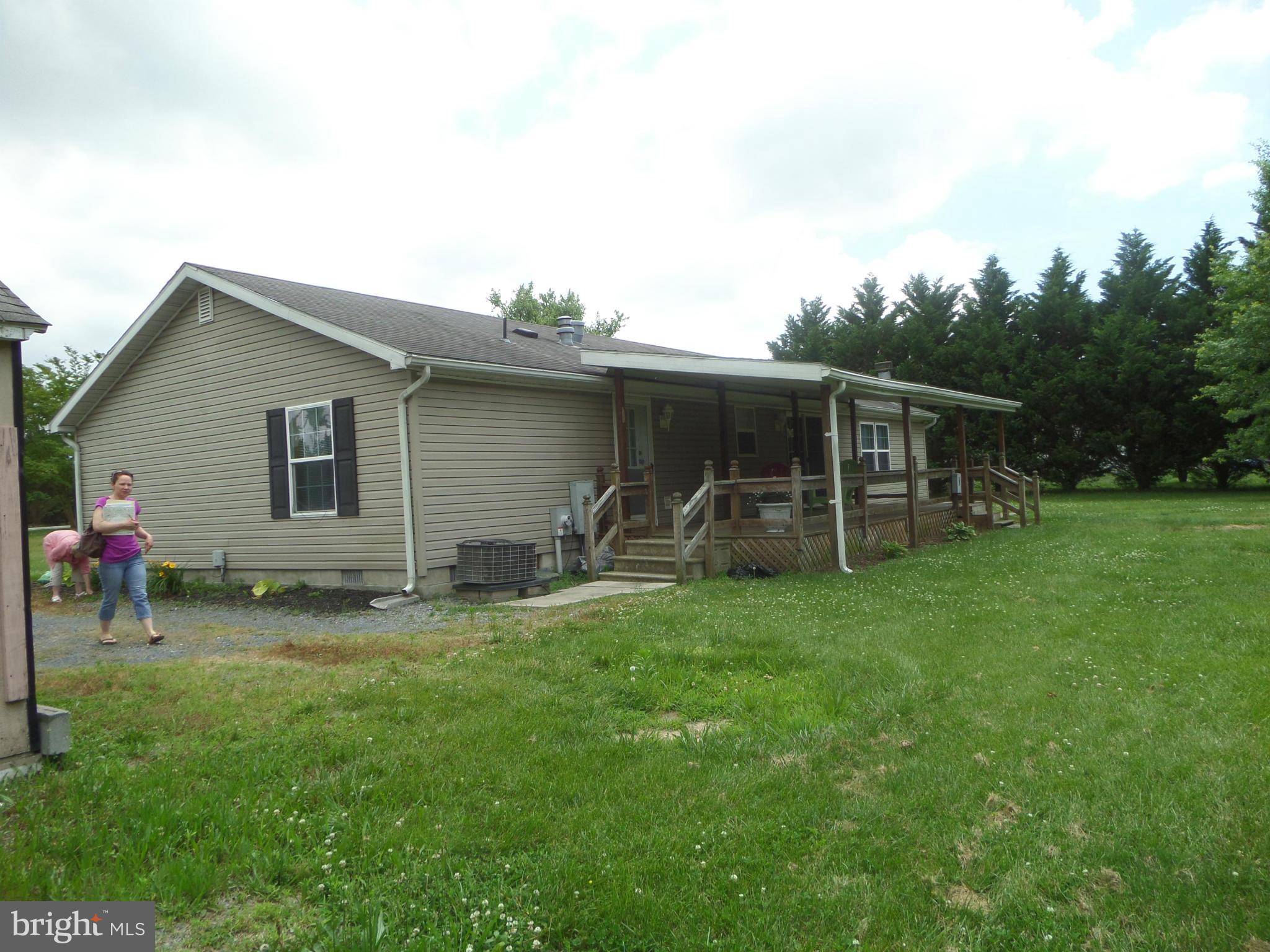 6540 Cabin Ridge Road Hurlock, MD 21643 - Photo 5 of 14 Exterior (Rear)