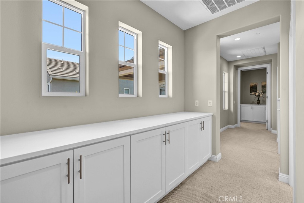 119 Patton Way Tustin, CA 92782 - Photo 37 of 58