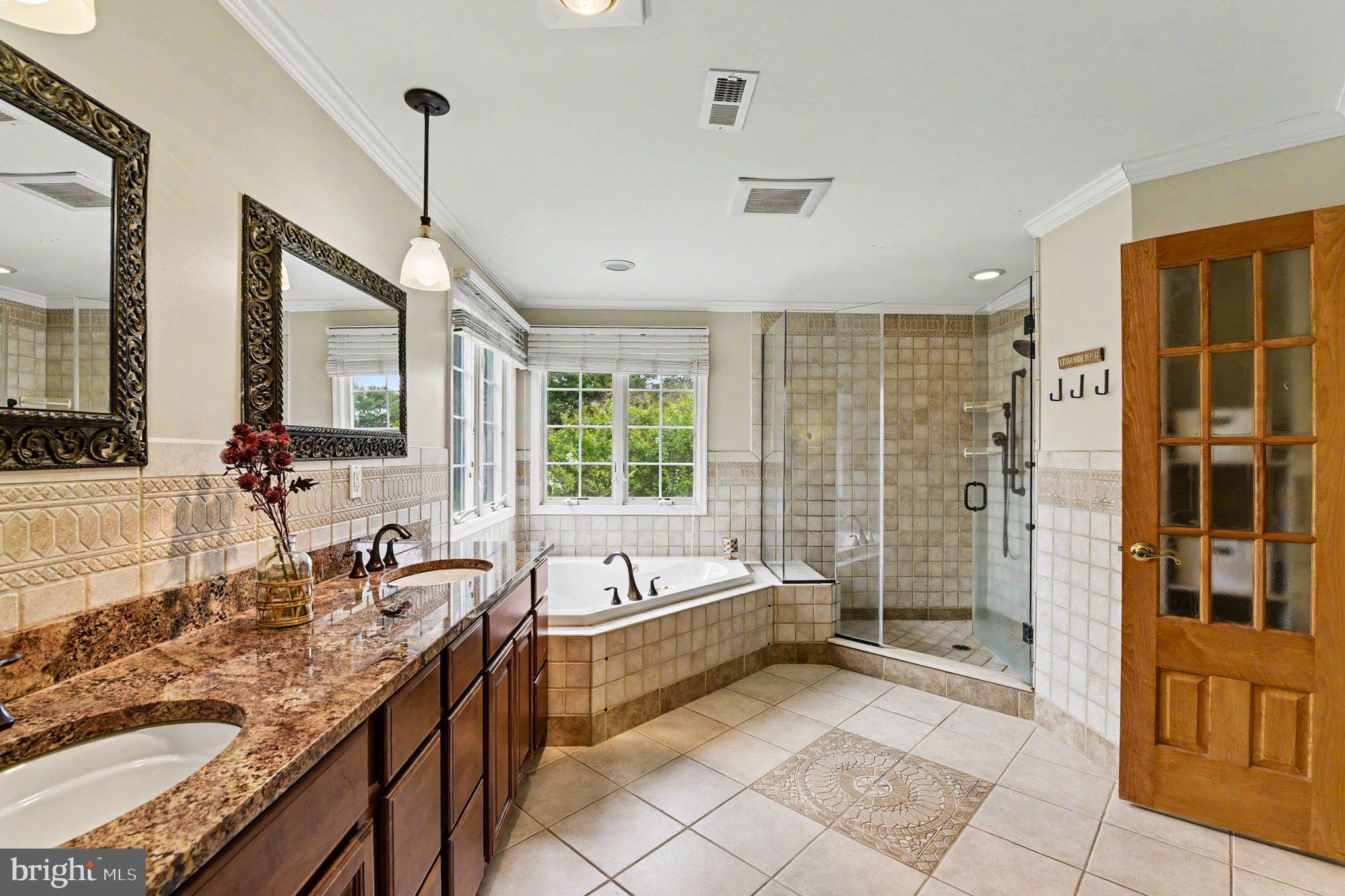 615 Southgate Road Aberdeen, MD 21001 - Photo 24 of 42 Huge primary en suite