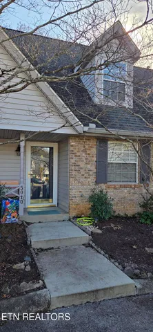 $229,900 | 5010 Trace Manor Lane, Knoxville, TN 37912