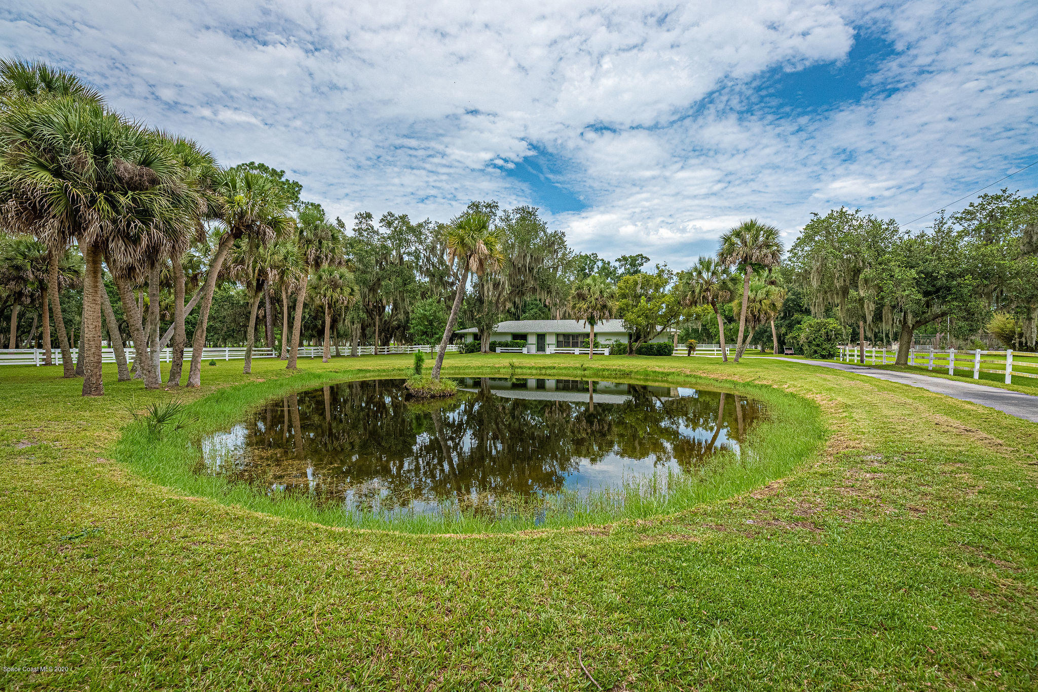 2785 Turtle Mound Road Melbourne, FL 32934 - Photo 14 of 57 JC7_6391-HDR