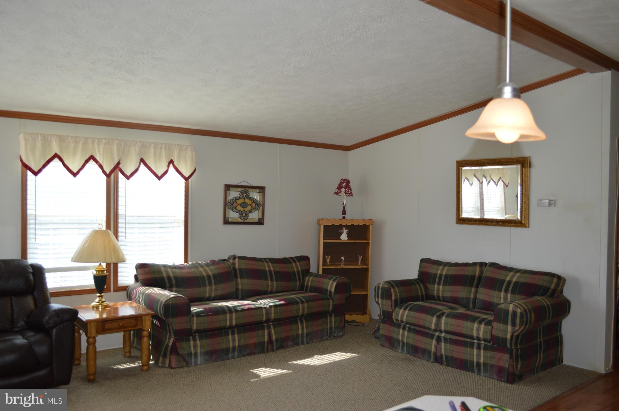 3506 Wheelhouse Road Middle River, MD 21220 - Photo 4 of 11 Living Room