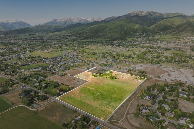 715 North River Road East, Unit 1 Midway, UT 84049 - Photo 3 of 34
