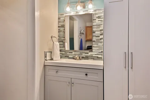 $637,800 | 1278 Dunlap Drive, Freeland, WA 98249