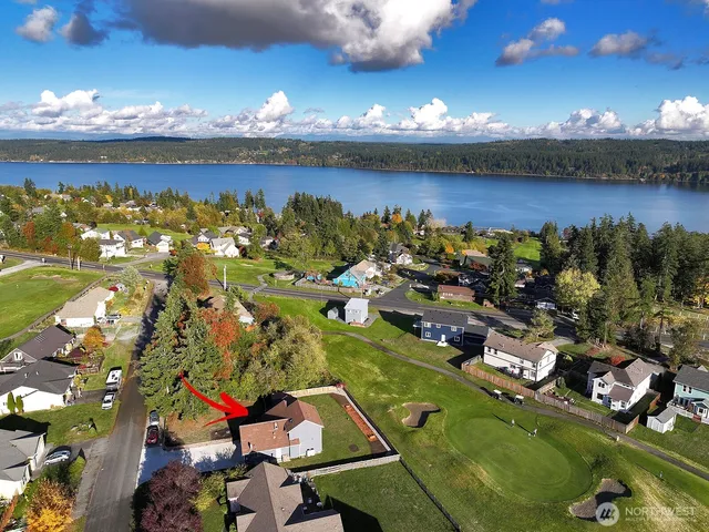$637,800 | 1278 Dunlap Drive, Freeland, WA 98249