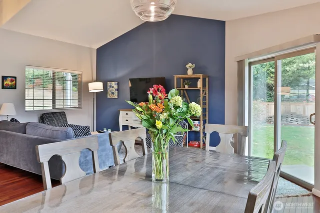 $637,800 | 1278 Dunlap Drive, Freeland, WA 98249