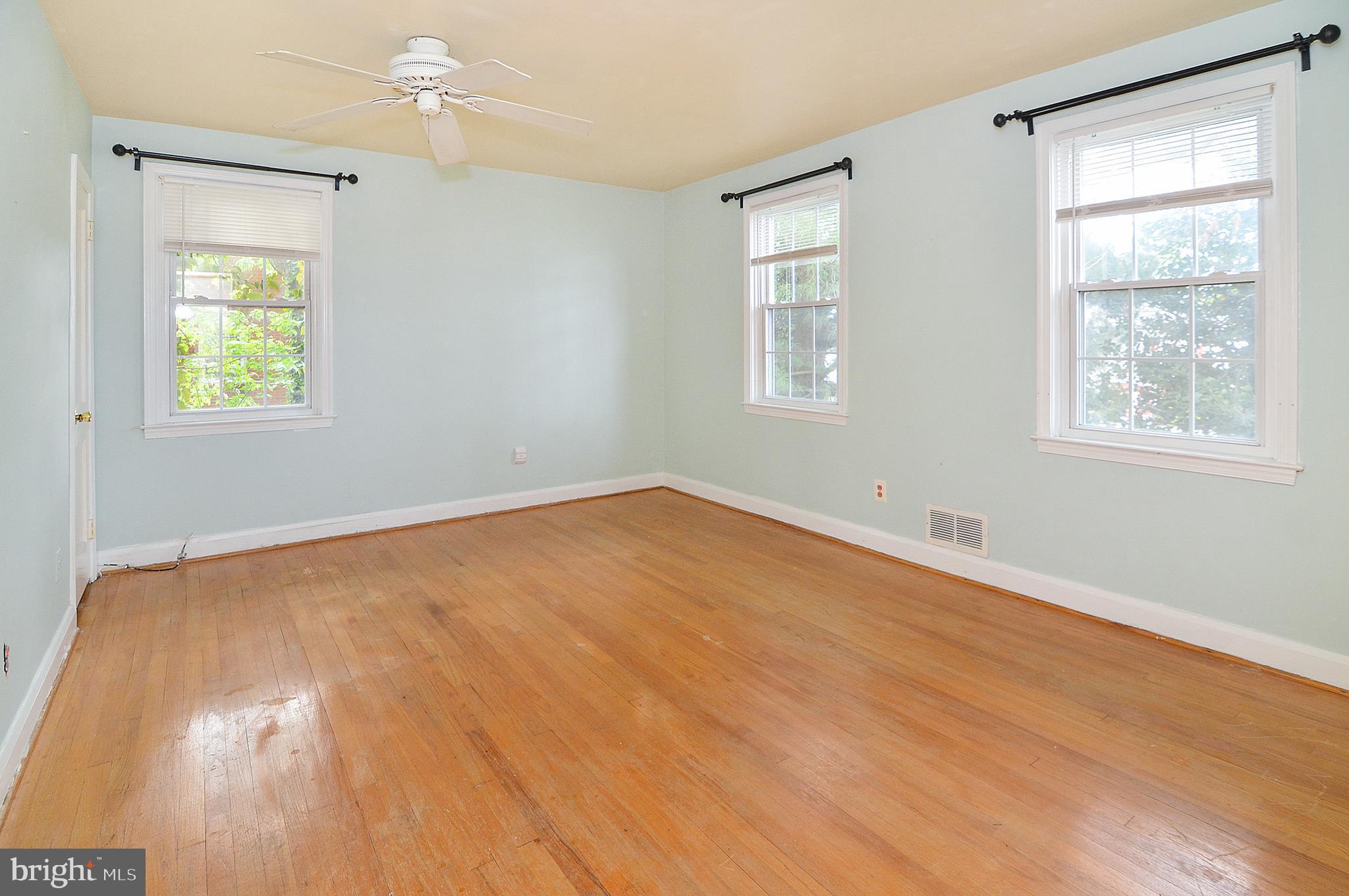 1413 East Joppa Road Towson, MD 21286 - Photo 16 of 29 Primary Bedroom