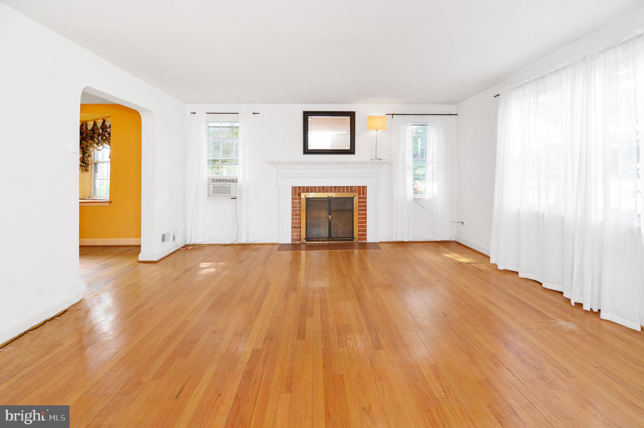1413 East Joppa Road Towson, MD 21286 - Photo 3 of 29 Fireplace in Living Room