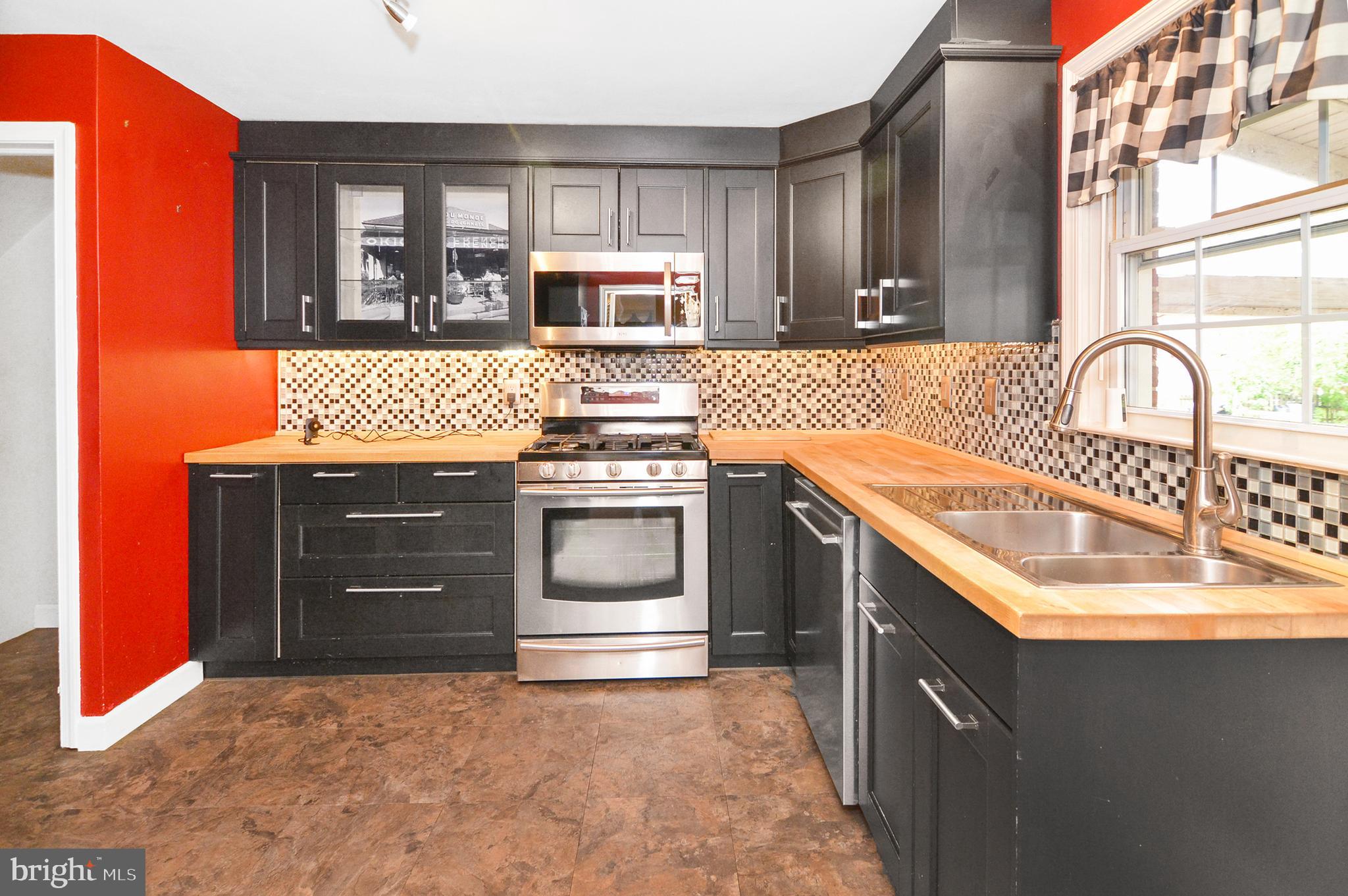1413 East Joppa Road Towson, MD 21286 - Photo 8 of 29 Fully Updated Kitchen
