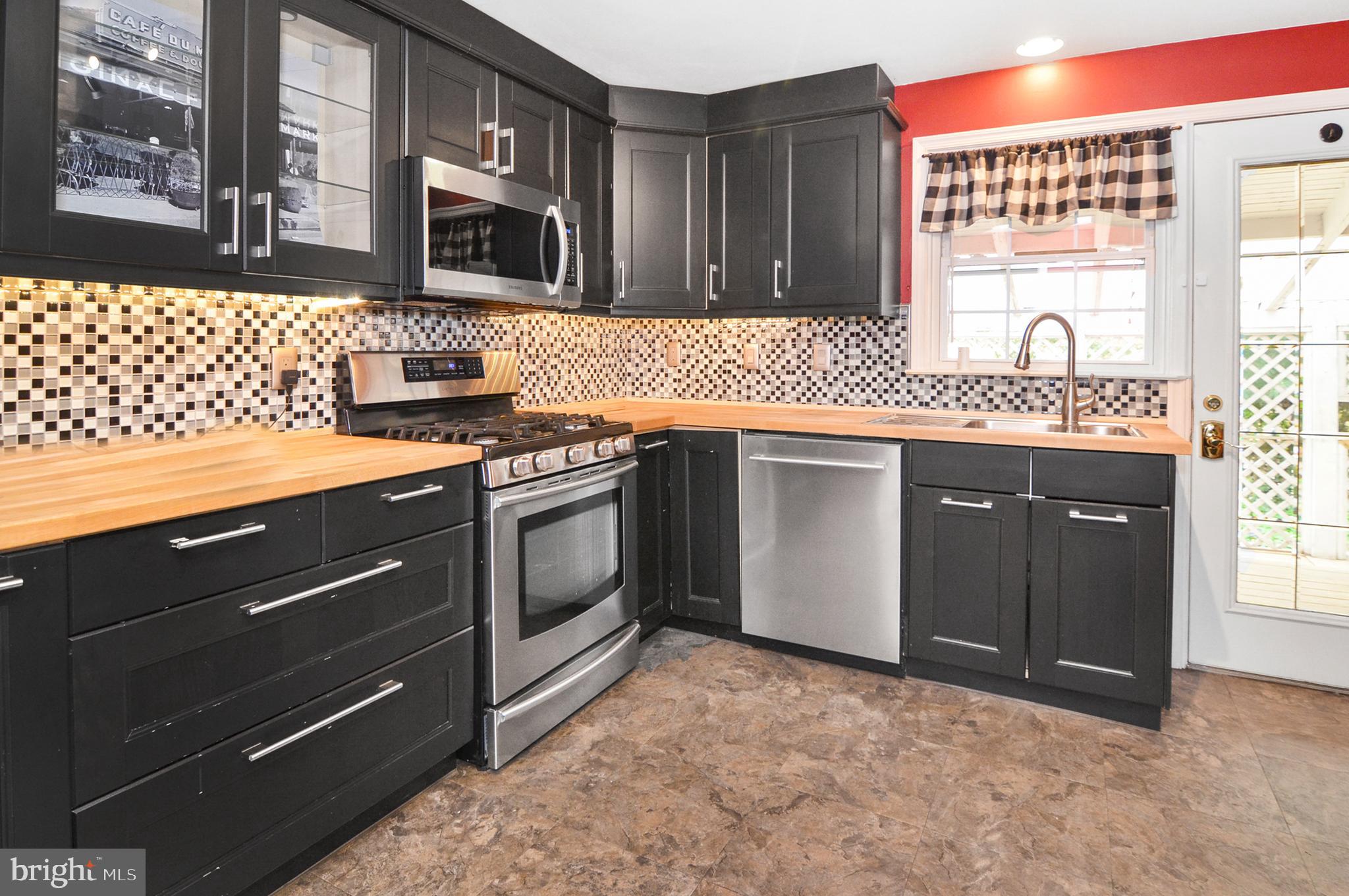 1413 East Joppa Road Towson, MD 21286 - Photo 10 of 29 Stainless Appliances