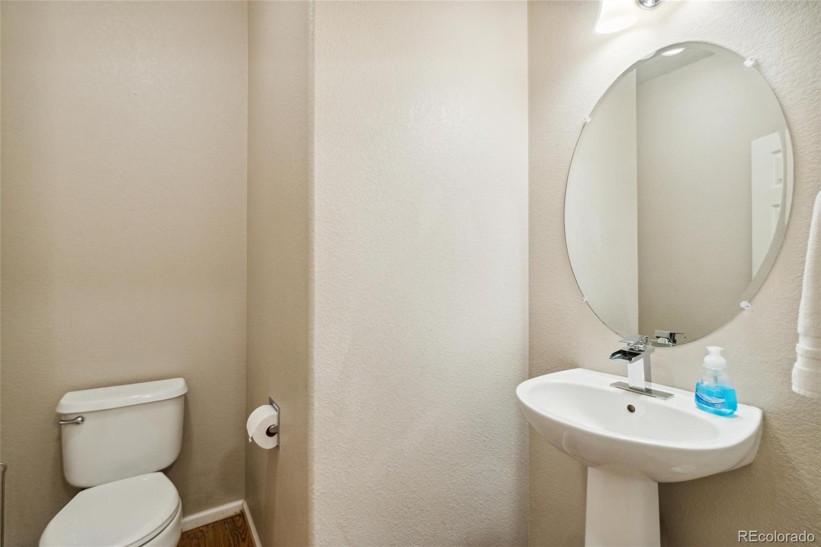 9681 Burberry Way Highlands Ranch, CO 80129 - Photo 25 of 40 Gallery Image 25