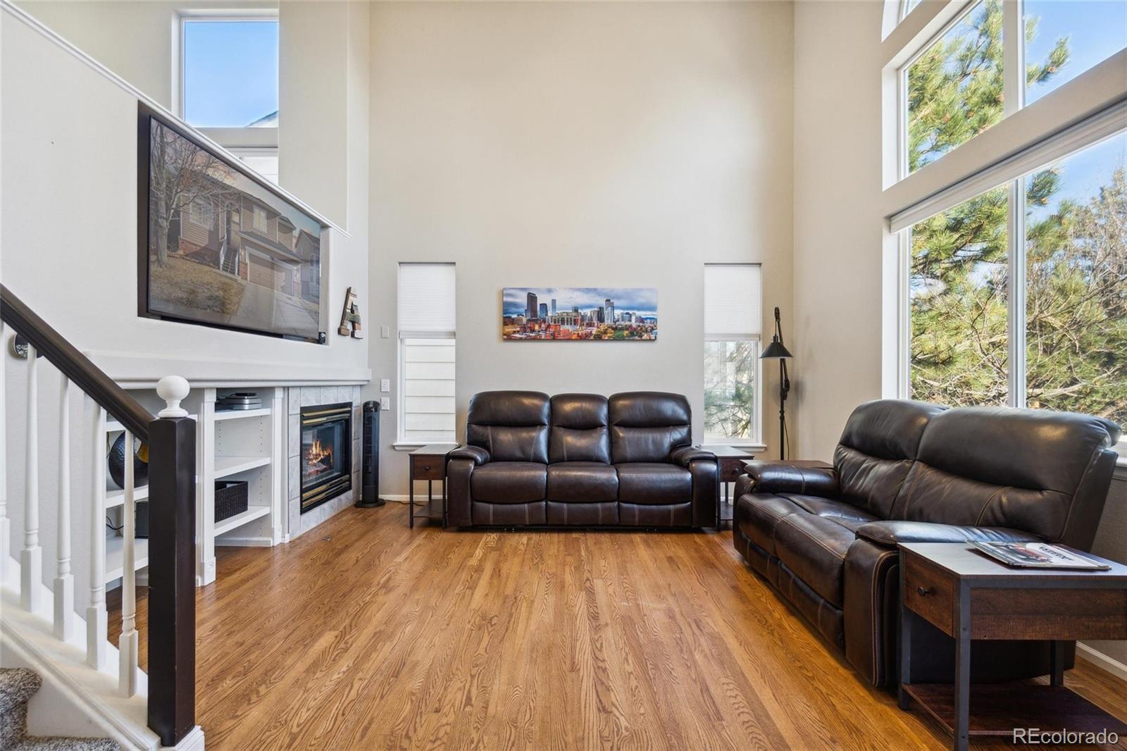 9681 Burberry Way Highlands Ranch, CO 80129 - Photo 5 of 40 Gallery Image 5
