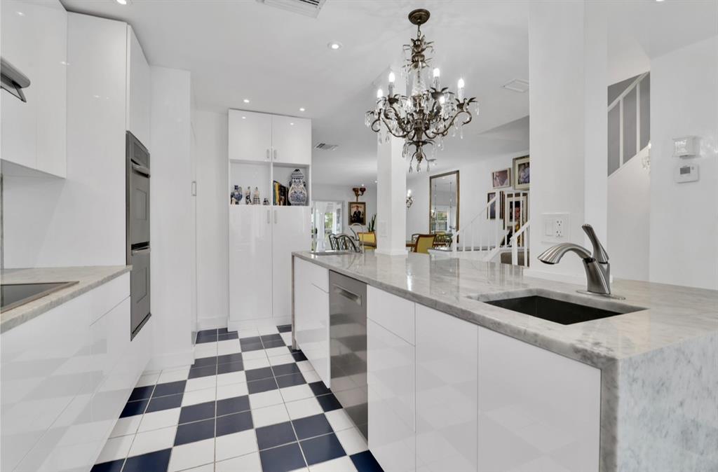 8045 Eastlake Drive, Unit 1D Boca Raton, FL 33433 - Photo 5 of 33