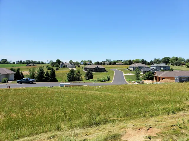 $49,900 | Lot 30 16th Fairway Drive, Viroqua, WI 54665