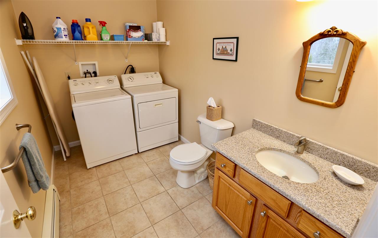 48 Tyler Drive Goffstown, NH 03045 - Photo 17 of 37