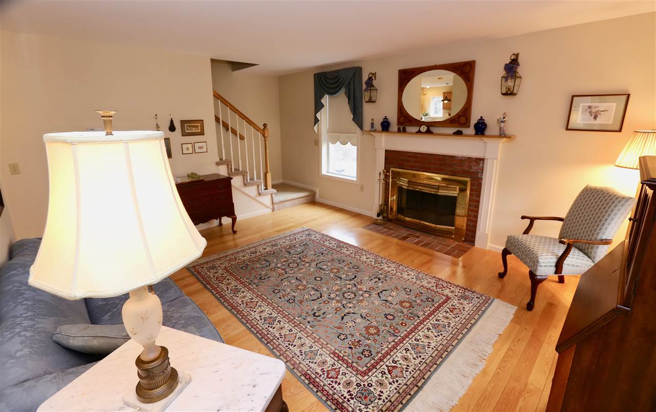 48 Tyler Drive Goffstown, NH 03045 - Photo 7 of 37