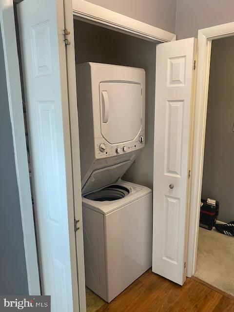 300 Winding Way, Unit B16 Downingtown, PA 19335 - Photo 16 of 21 a utility room with dryer and washer