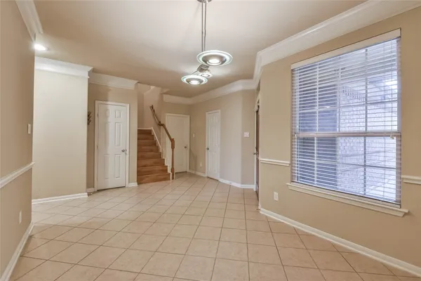 $2,500 | 1135 Glenwood Canyon Lane, Houston, TX 77077