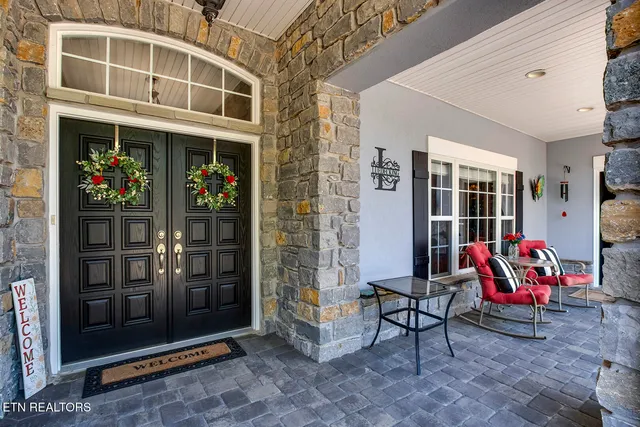 $719,000 | 104 Greenfinch Drive, Vonore, TN 37885