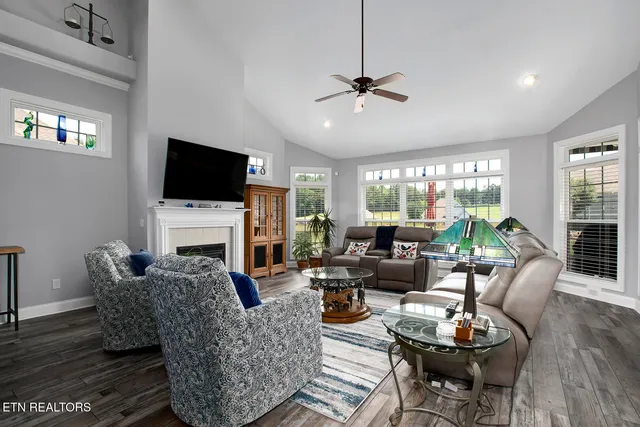 $719,000 | 104 Greenfinch Drive, Vonore, TN 37885