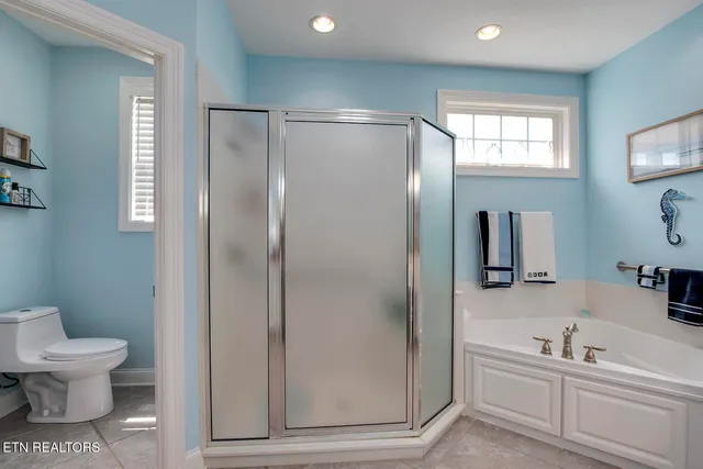 $719,000 | 104 Greenfinch Drive, Vonore, TN 37885