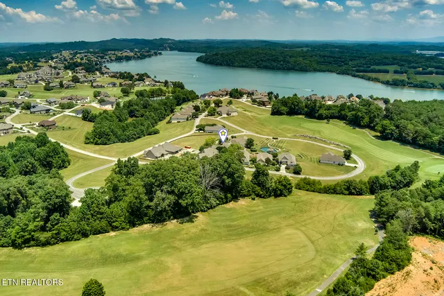 $719,000 | 104 Greenfinch Drive, Vonore, TN 37885