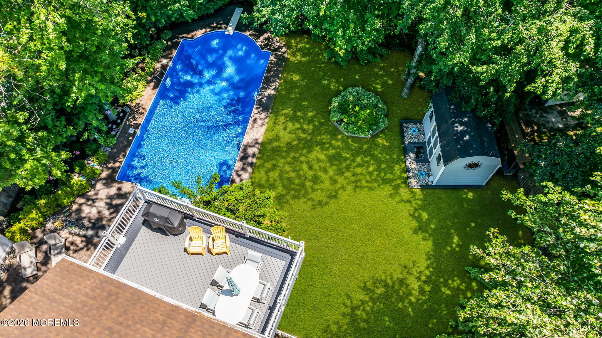11 Metedeconk Road Howell, NJ 07731 - Photo 46 of 49 Inviting Space