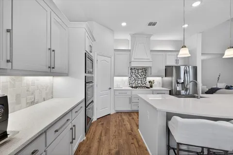 $725,000 | 11900 Tanager Lane, Cross Roads, TX 76227