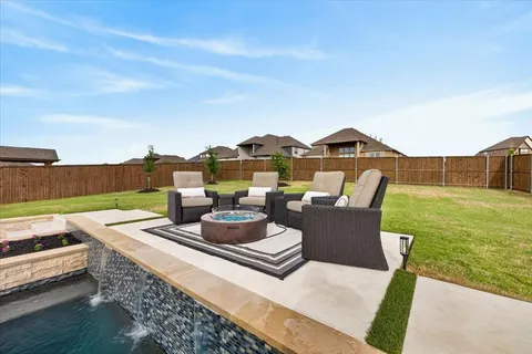 $725,000 | 11900 Tanager Lane, Cross Roads, TX 76227
