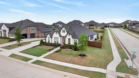 $725,000 | 11900 Tanager Lane, Cross Roads, TX 76227