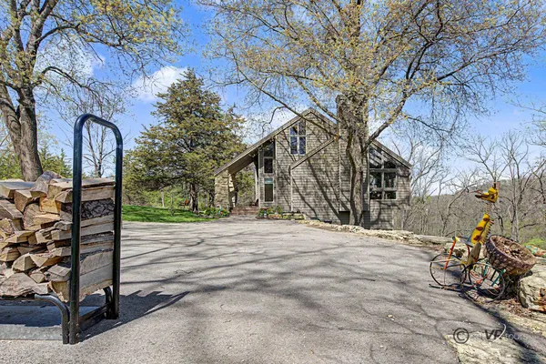 $460,000 | 5 Knoll Court, Galena, IL 61036