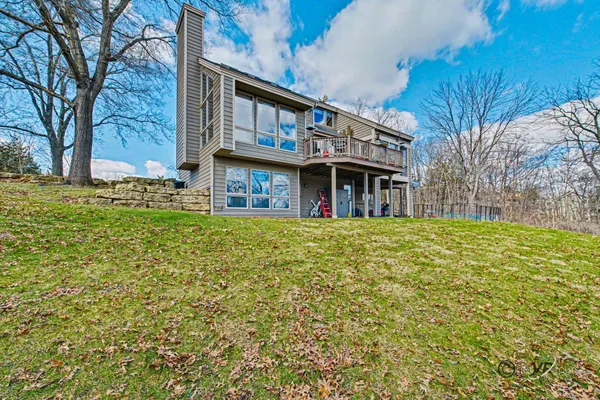 $475,000 | 5 Knoll Court, Galena, IL 61036