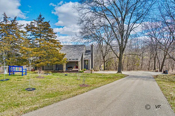 $475,000 | 5 Knoll Court, Galena, IL 61036