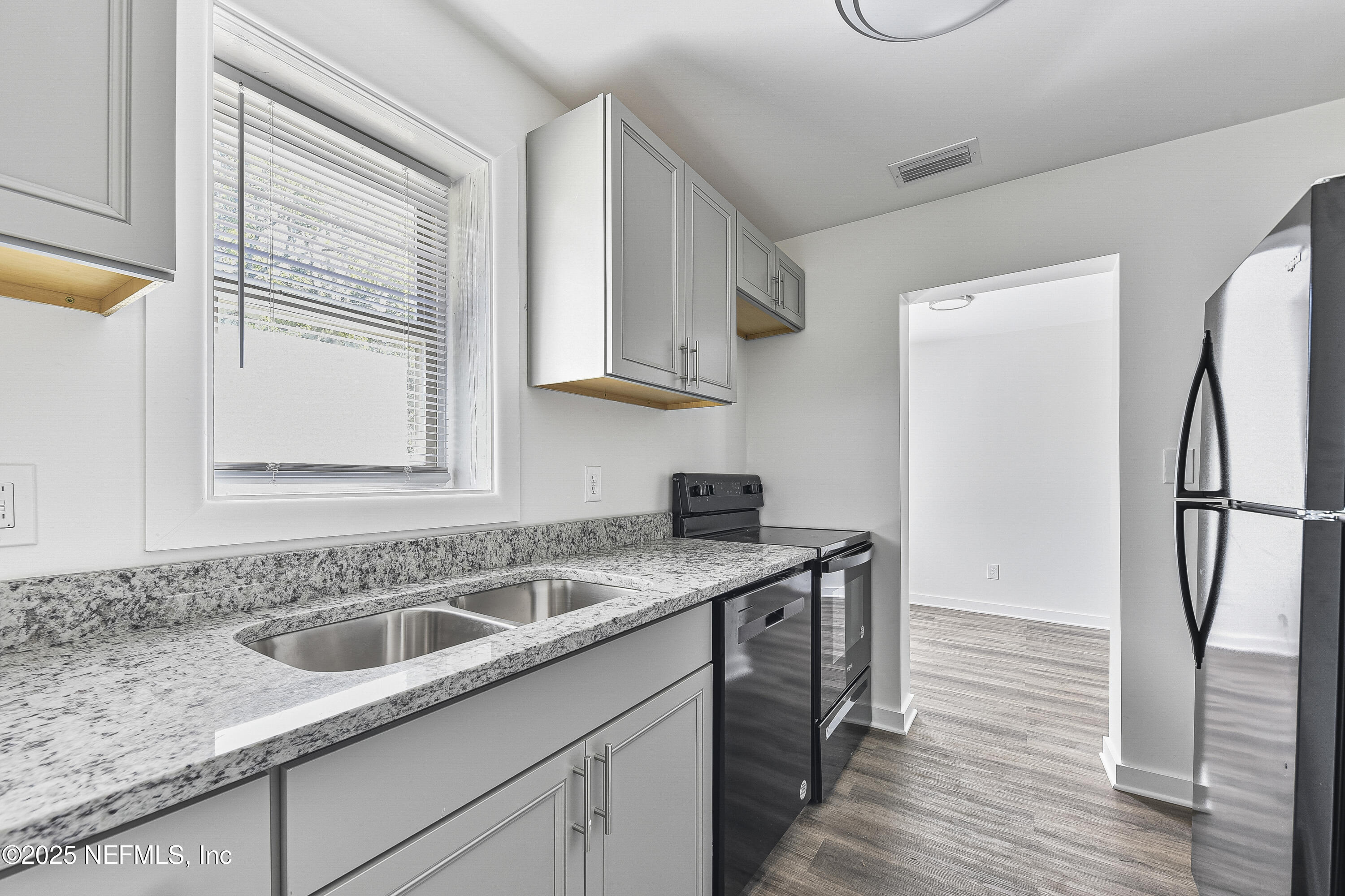 123 Mccallman Road Jacksonville, FL 32218 - Photo 51 of 62 Unit 127 Kitchen