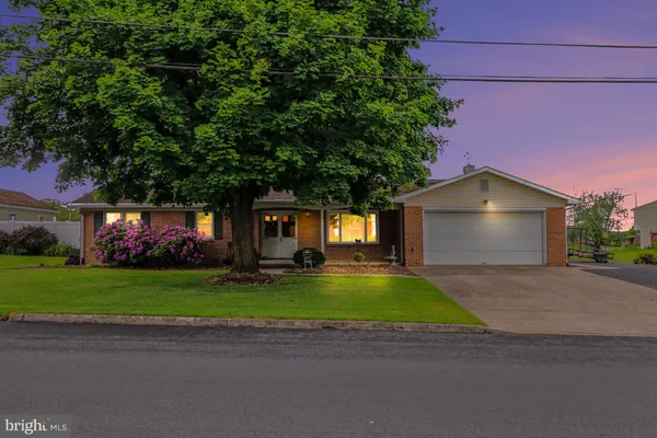 $385,000 | 50 Eisenhower Drive, Chambersburg, PA 17201