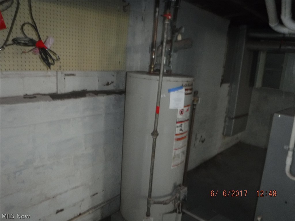 4549 Liberty Road Cleveland, OH 44121 - Photo 7 of 7