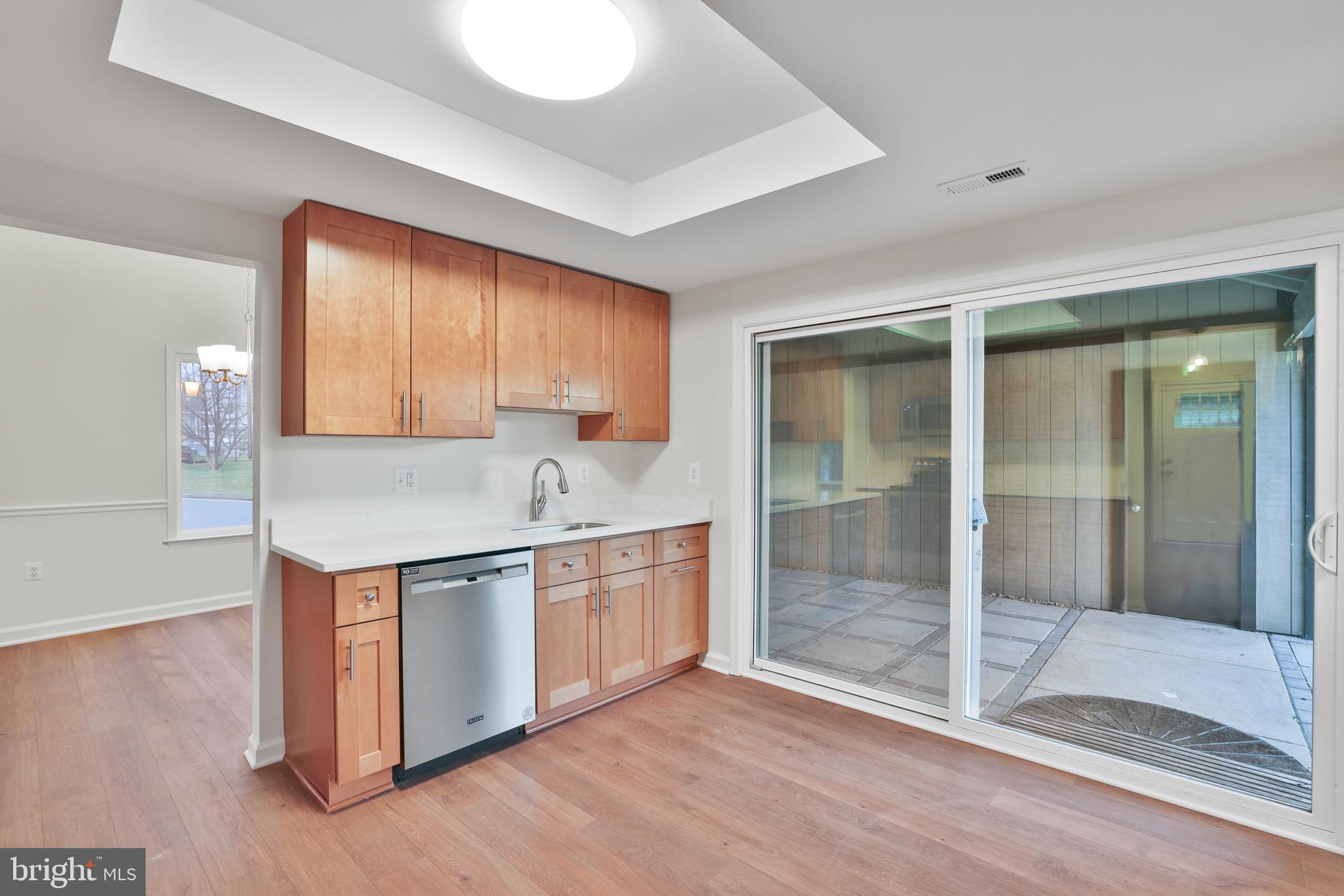 36 Thrush Road Sterling, VA 20164 - Photo 18 of 35 a kitchen with stainless steel appliances granite countertop a stove and a sink