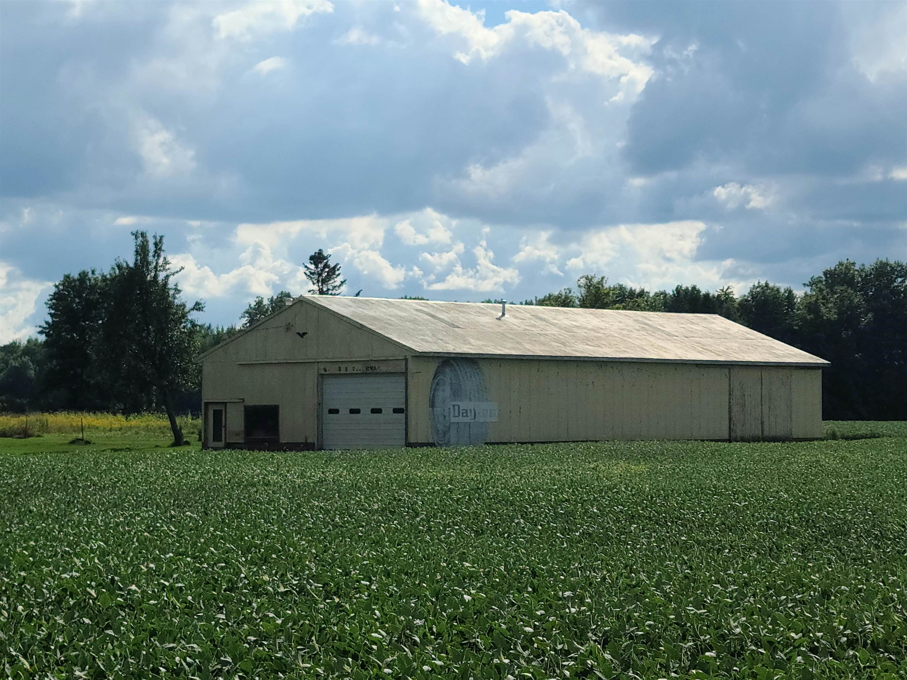 3701 North Geeck Road Corunna, MI 48817 - Photo 7 of 8 50089232-6.JPG