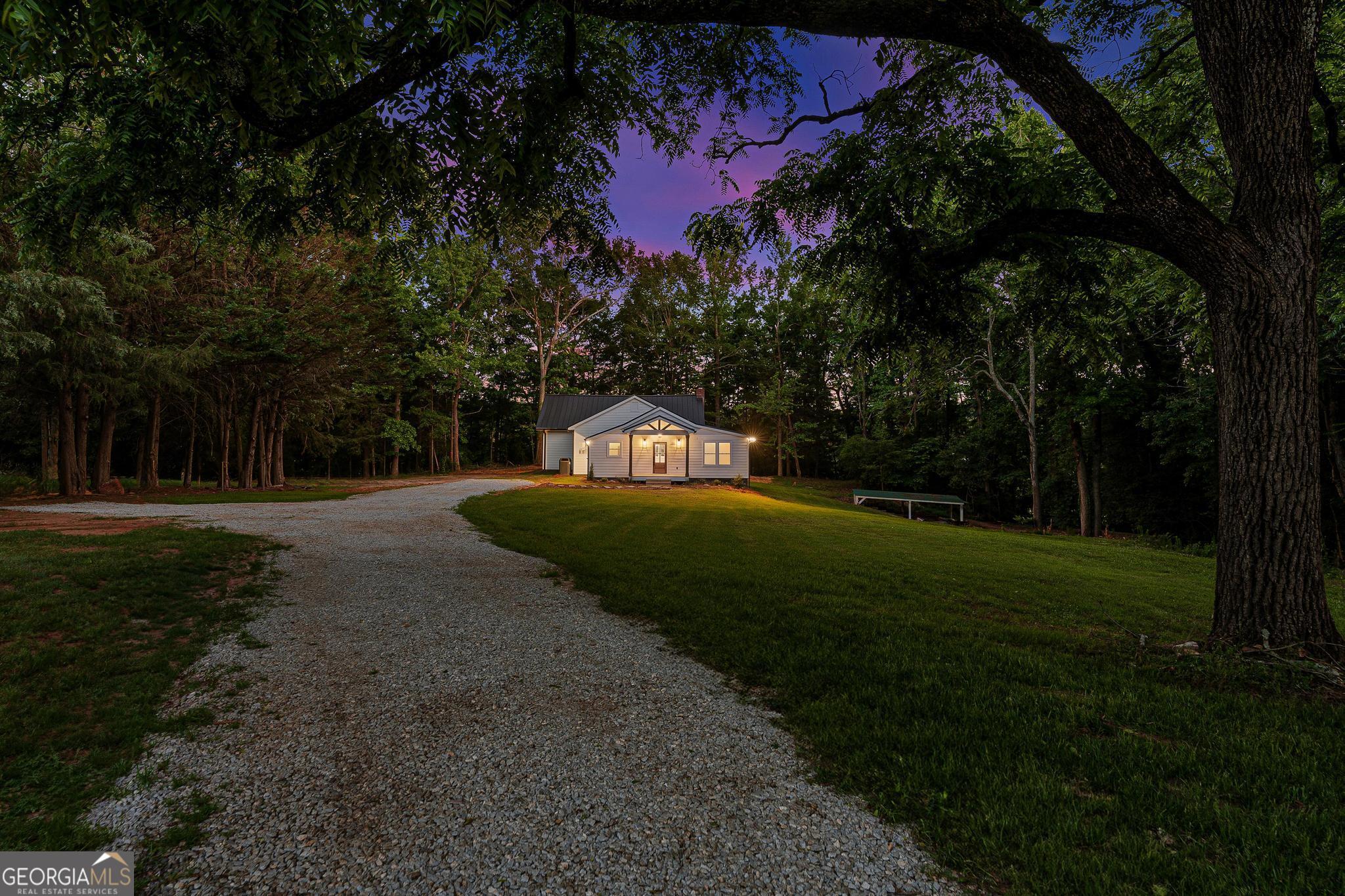 182 Cherry Rose Lane Hartwell, GA 30643 - Photo 6 of 60