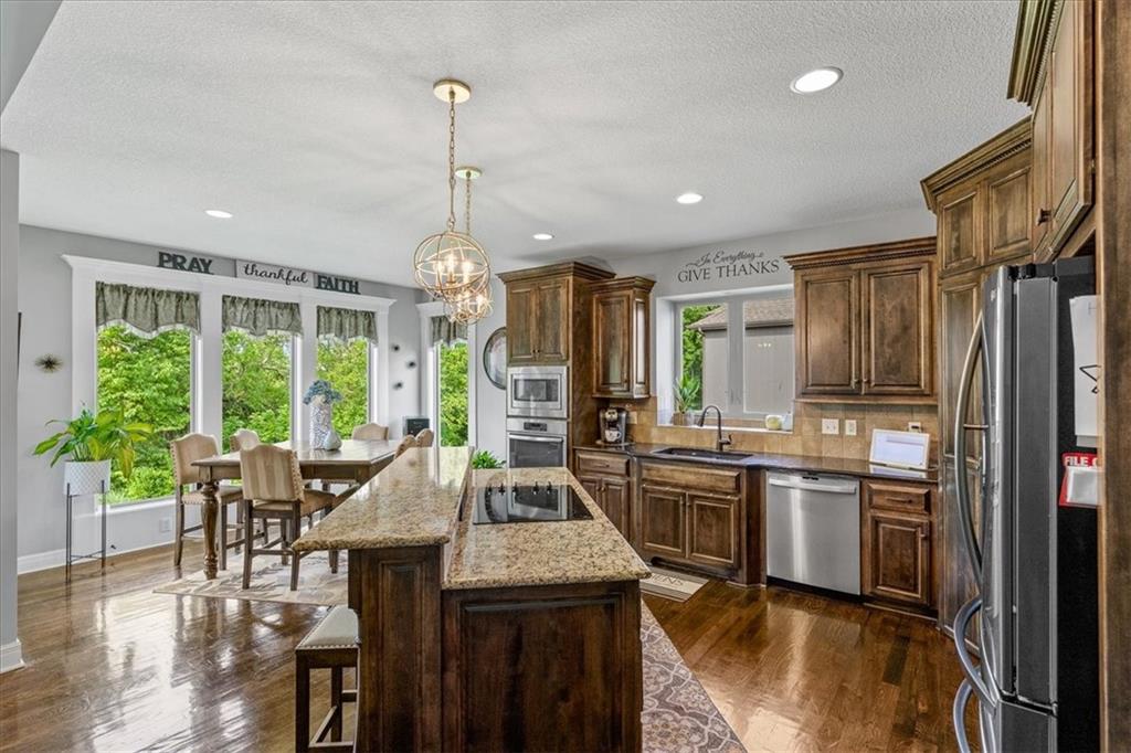 1209 Dunvegan Raymore, MO 64083 - Photo 8 of 24