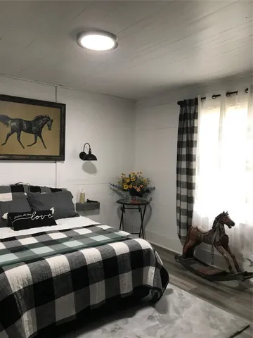 $350,000 | 20311 State Highway 95, Holland, TX 76534