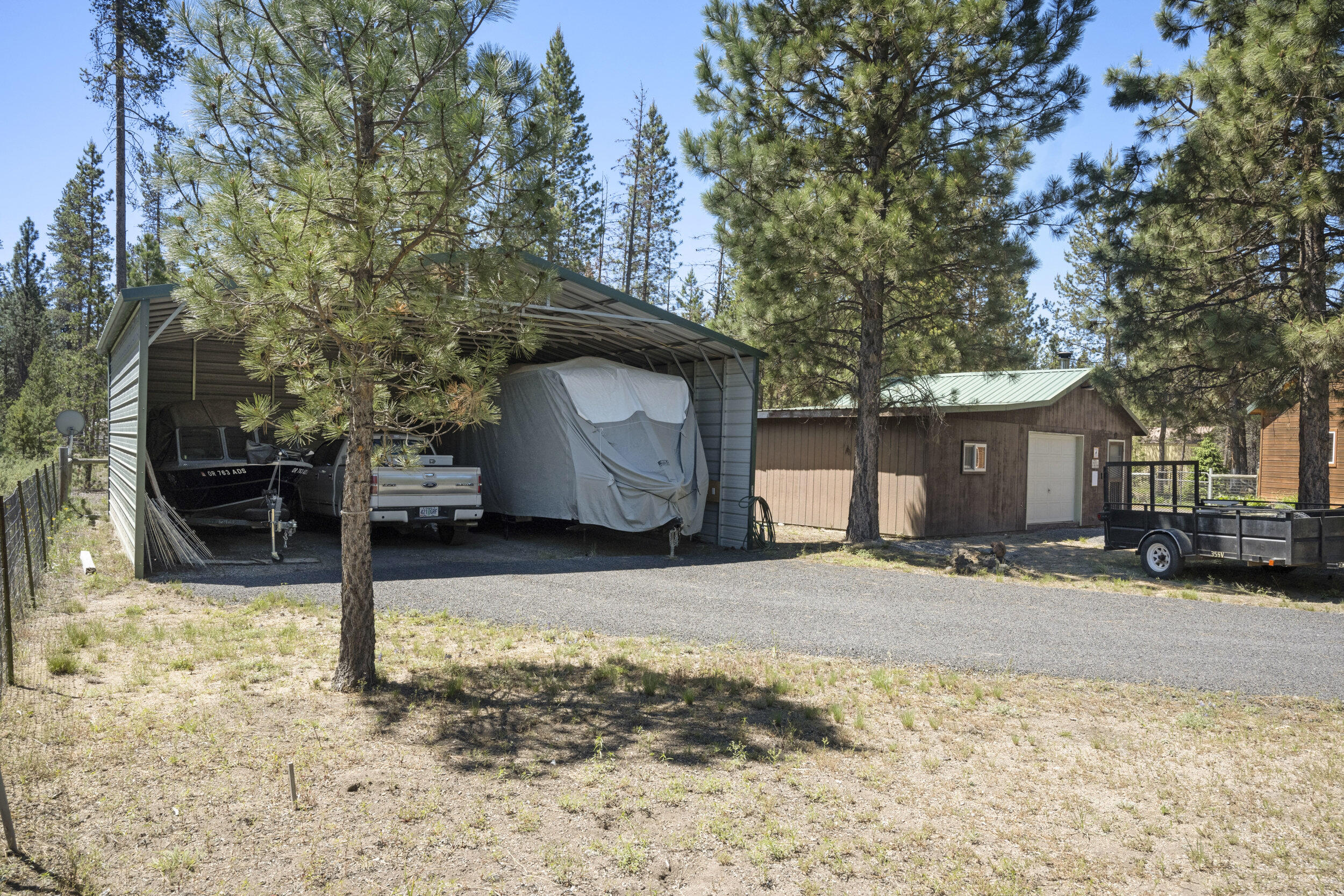 1838 Rector Drive La Pine, OR 97739 - Photo 66 of 69 carport
